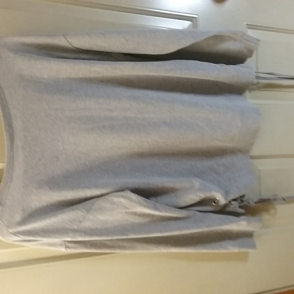 Star Wars Gray Graphic Shirt - Picture 6 of 7